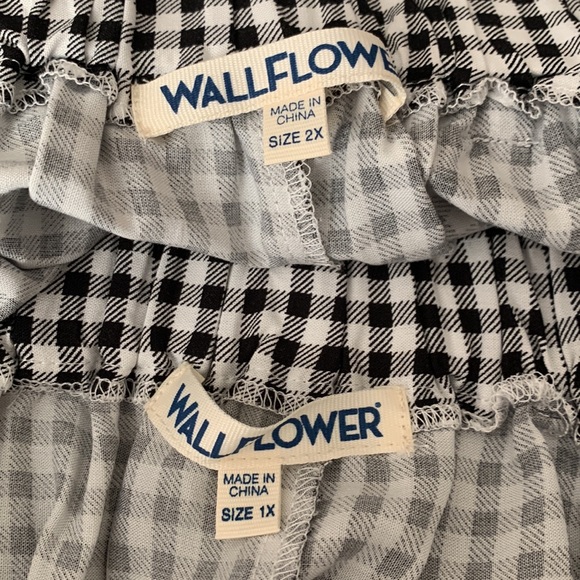 🎉 5/$25 NWT WALLFLOWER Size 1X & 2X Flowing Pull On Black & White Shorts - Picture 5 of 5